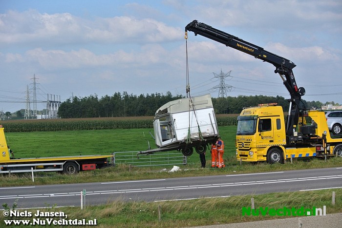Ongeval Hessenweg met paardentrailer - Foto: Niels Jansen