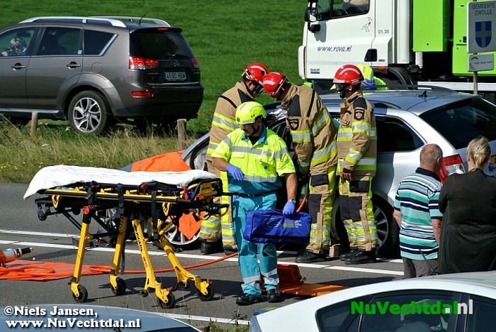Ongeval Hessenweg met paardentrailer - Foto: Niels Jansen