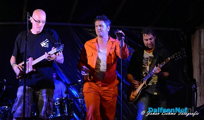 1e cigarbox guitar festival een succes.