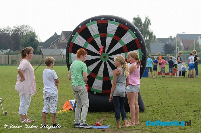 Kinderspelen en de oranjeloop - Foto: Johan Bokma