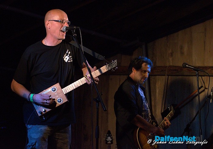 1e cigarbox guitar festival een succes.