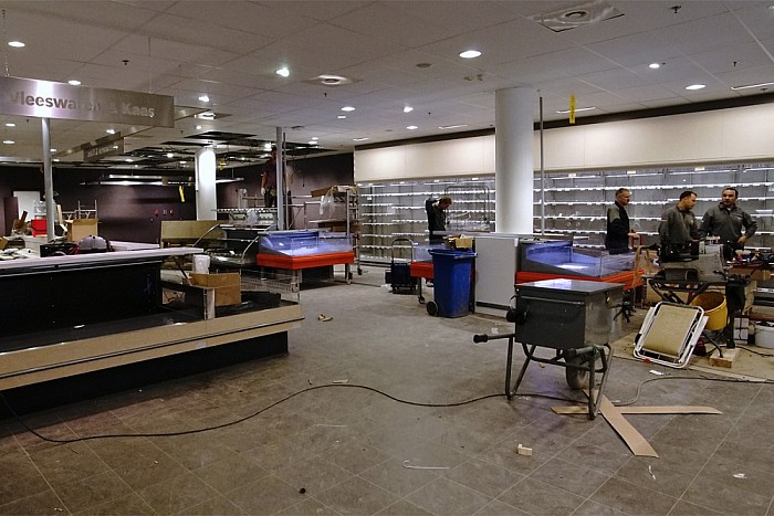 Inrichting nieuwe AH vordert snel - Foto: Paul Scholten