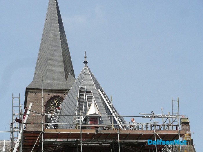 Kerkhaan Vilsteren verguld door Grobbee Dalfsen