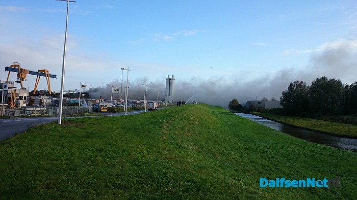 Grote brand in Kampen - Foto: Robert Bril