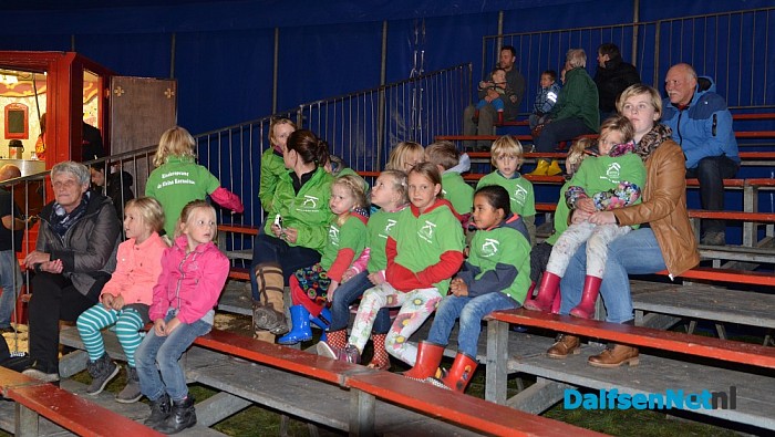 ASC met vrijkaarten van DalfsenNet naar het circus - Foto: Johan Bokma