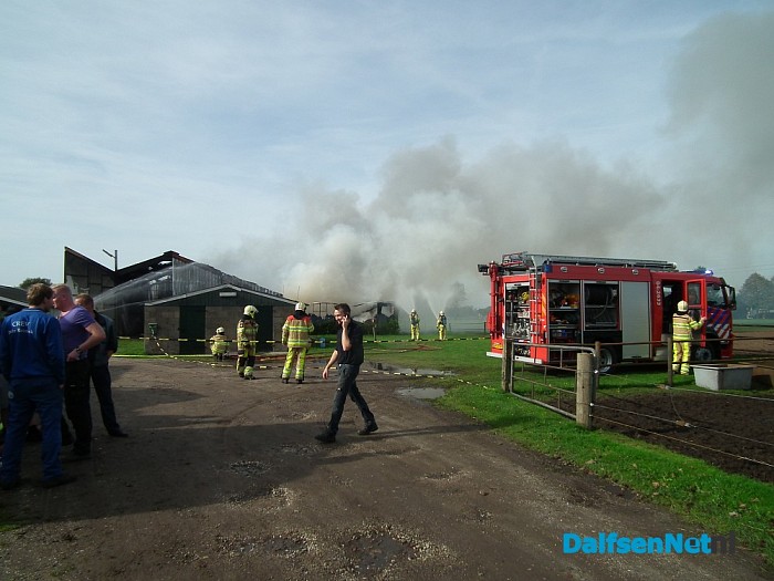 Ongeval tijdens afzetting schuurbrand (update) - Foto: Robert Bril