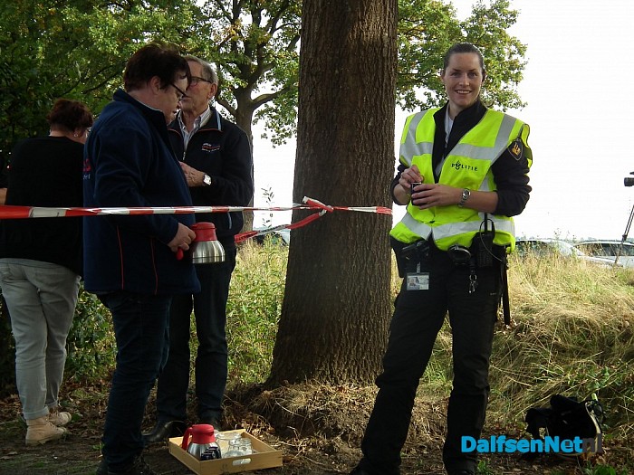 Ongeval tijdens afzetting schuurbrand (update) - Foto: Robert Bril