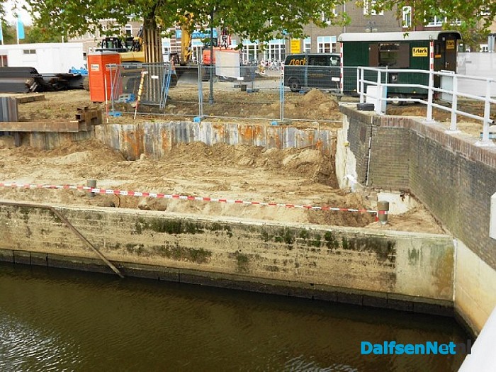 Werkzaamheden aan de kade