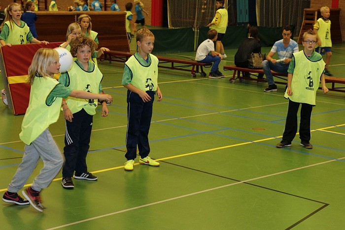Sportfoto’s van schooltrefbal - Foto: Paul Scholten