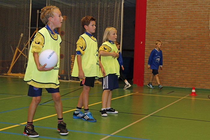 Sportfoto’s van schooltrefbal - Foto: Paul Scholten