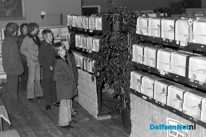 Veel belangstelling voor Zebravinkententoonstelling - Foto: Historische Kring Dalfsen