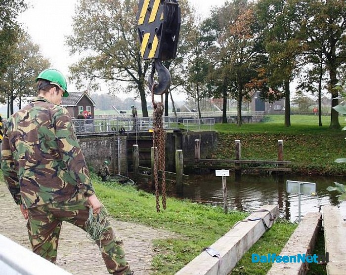 Hoogwateroefening op de Vecht is gestart