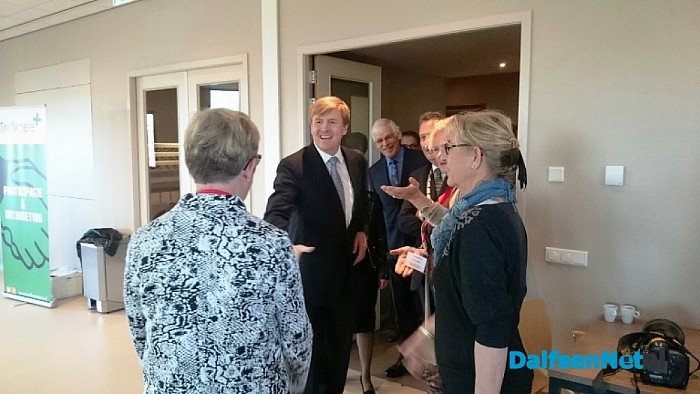 De Koning maakt een rondgang