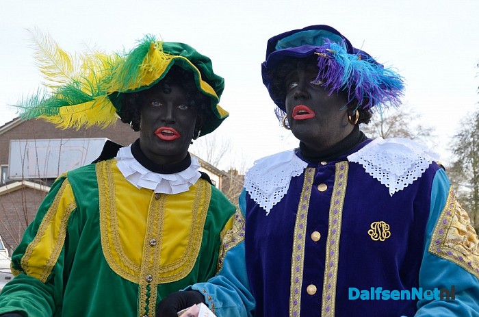 Sinterklaas bracht ook in Lemelerveld een bezoek