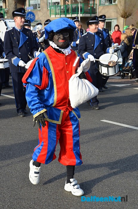 Sinterklaas bracht ook in Lemelerveld een bezoek