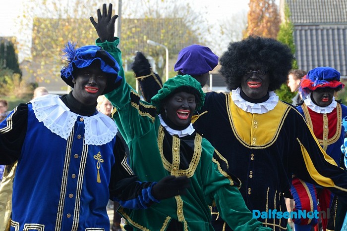 Sinterklaas bracht ook in Lemelerveld een bezoek