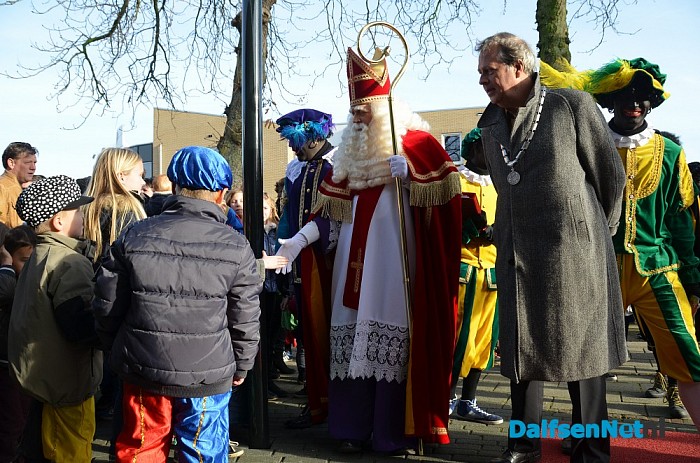 Sinterklaas bracht ook in Lemelerveld een bezoek