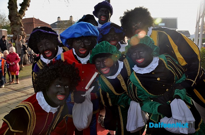 Sinterklaas bracht ook in Lemelerveld een bezoek