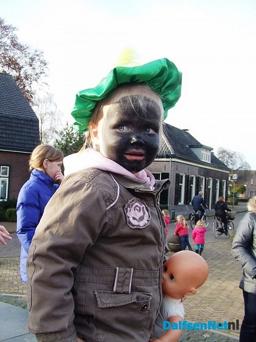 Zwartepiet valt van kerktoren in Hoonhorst (Update)