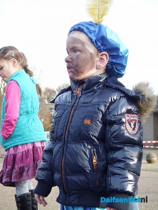 Zwartepiet valt van kerktoren in Hoonhorst (Update)