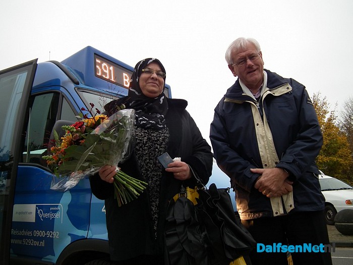 25.000ste passagier in Buurtbus Vechtdal - Foto: Robert Bril
