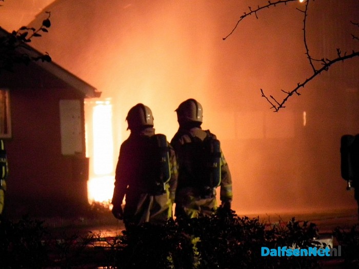 Foto en video grote brand Dalfsen (update 21:50) - Foto: Robert Bril