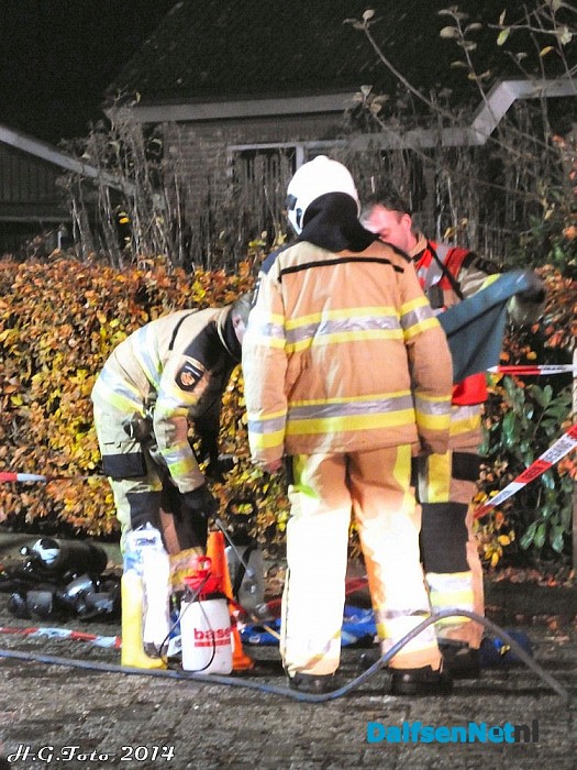 Foto update (23.30 uur) grote brand Hessenweg Dalfsen. - Foto: H.G. Foto