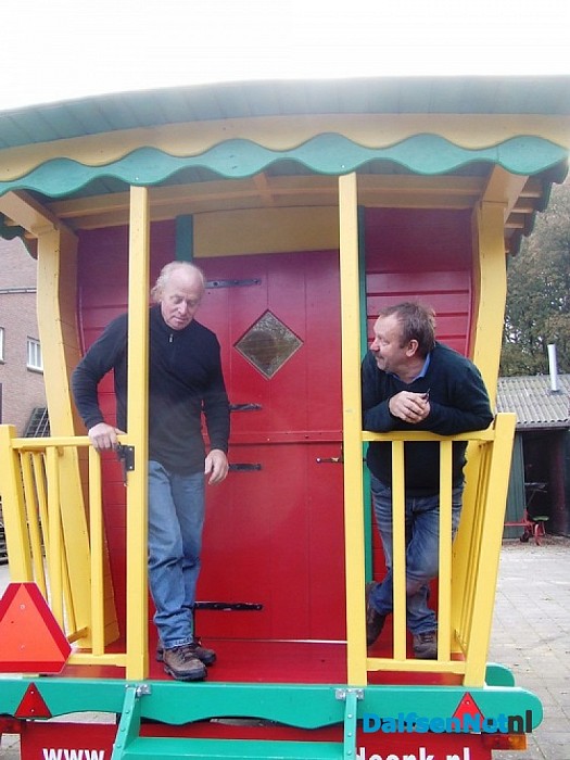 Leer- en werkbedrijf De Enk: geweldige woon/pipowagen.