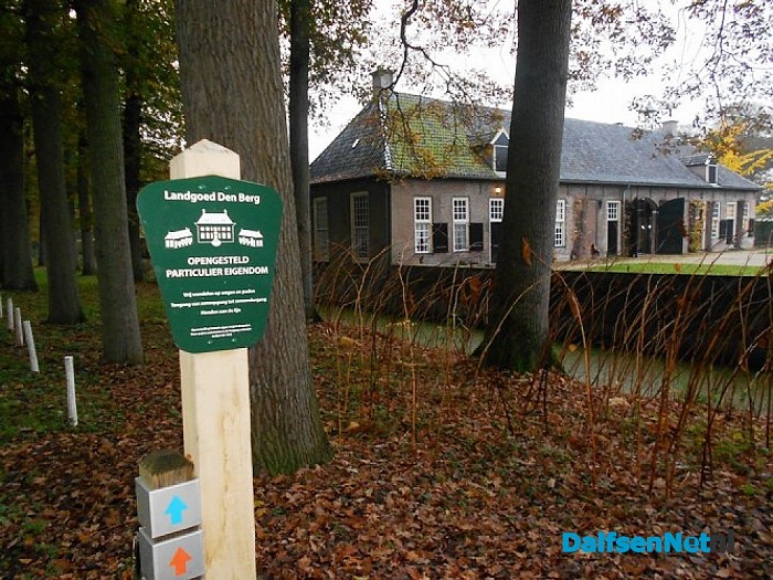 Nieuw bordje Landgoed Den Berg