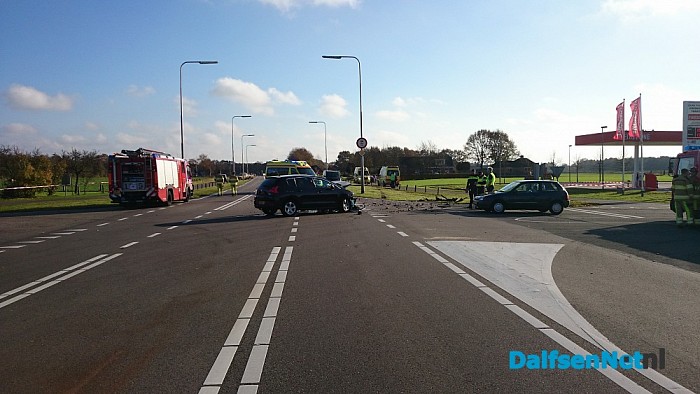 Frontale aanrijding Hessenweg bij Oudleusen - Foto: Robert Bril