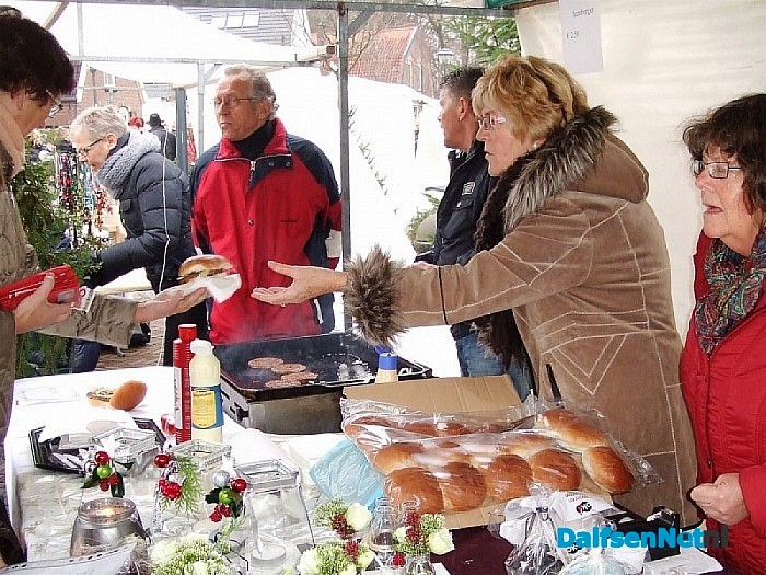 Kerstmarkt Hoonhorst wordt compleet Kerstfeest