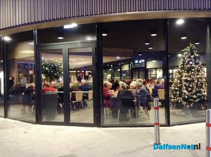 Kerstdiner voor 120 ouderen