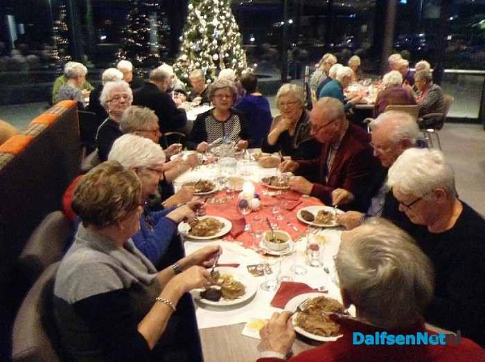Kerstdiner voor 120 ouderen