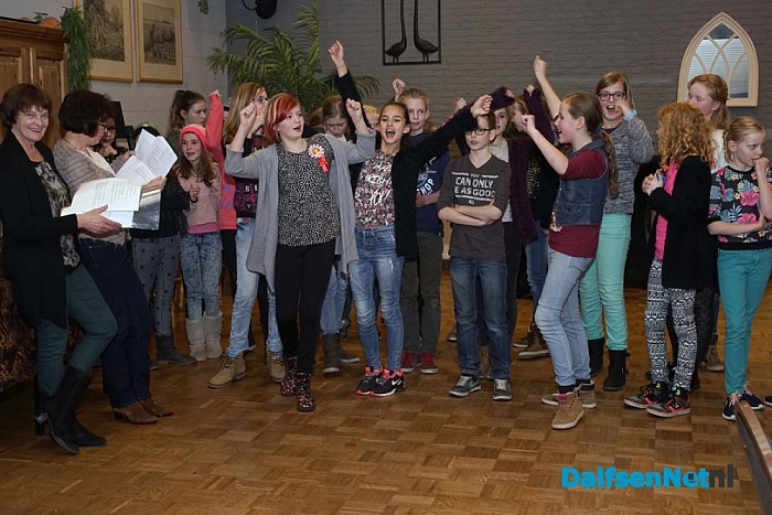 Foto-overzicht van de voorleeswedstrijd in De Wiekelaar