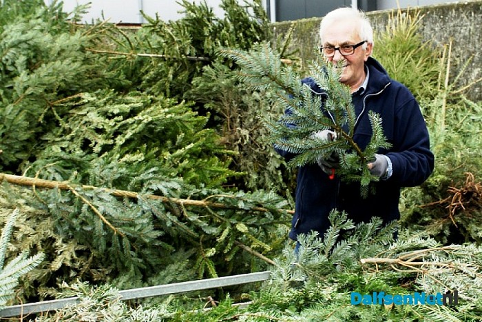 Kerstbomen brengen en halen