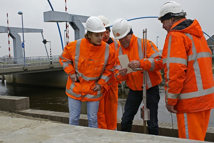 Enkele nieuwe foto’s van werkzaamheden aan de kade - Foto: Paul Scholten