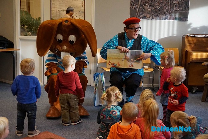 Konijn Bultje kwam voorlezen