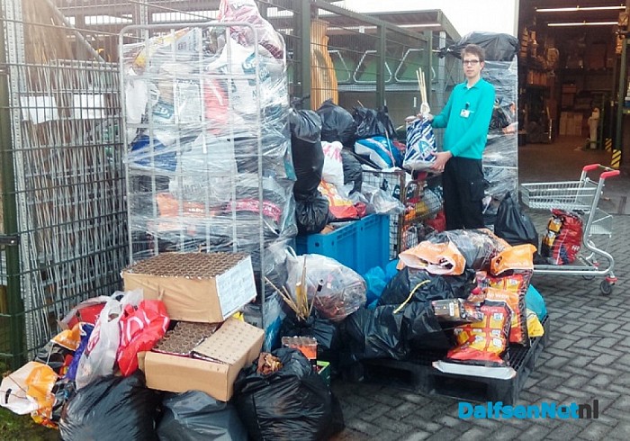 Er wordt veel vuurwerk ingeleverd,ook bij de Welkoop