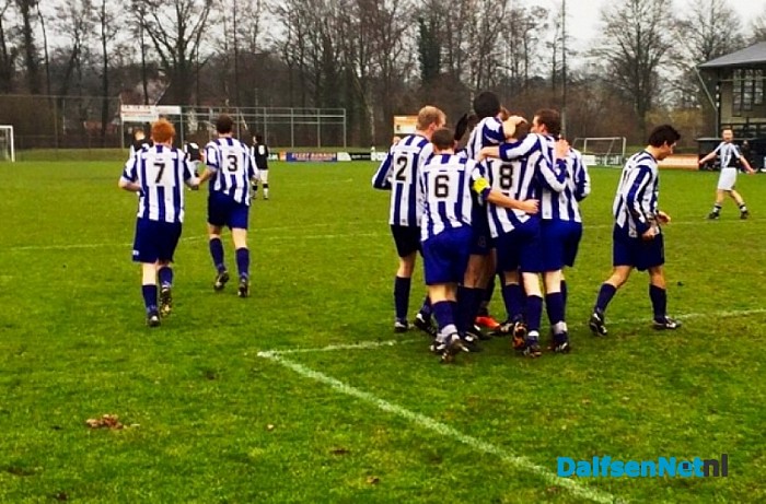 USV pakt periodetitel