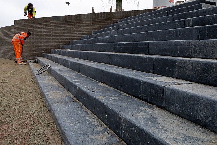 Werkzaamheden aan kade Dalfsen: vandaag beton storten - Foto: Paul Scholten