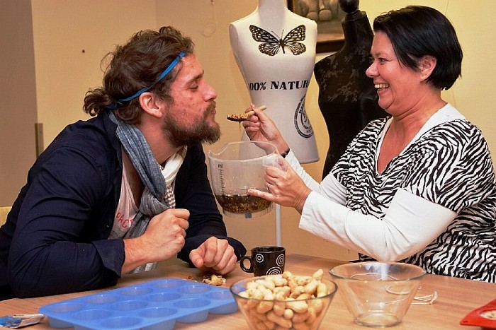 Voedsel voor de vogels - Foto: Paul Scholten