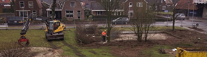 Aanleg nieuwe parkeerplaatsen bij gemeentehuis - Foto: Paul Scholten