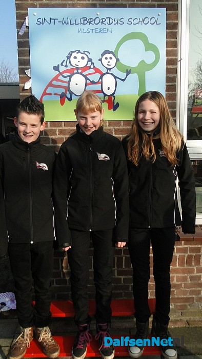 Feestelijke onthulling bij de Sint-Willibrordusschool