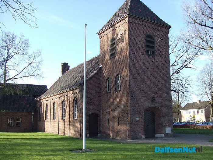 Kerkgebouw Oudleusen, geen monument