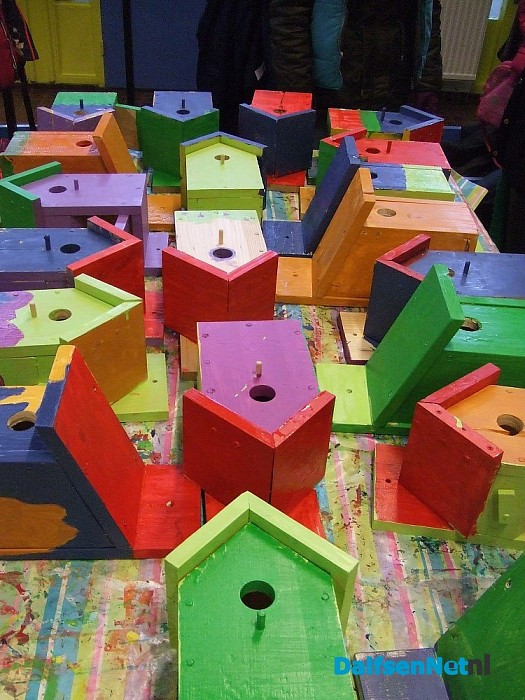 Vogelkastjes voor Hoonhorster scholen