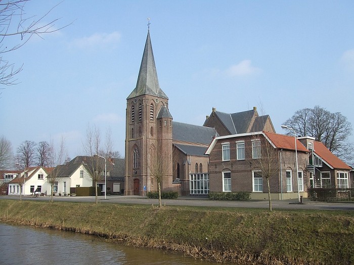 RK Kerk Lemelerveld een gemeentelijk monument. - Foto: Wim