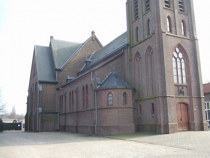 RK Kerk Lemelerveld een gemeentelijk monument. - Foto: Wim
