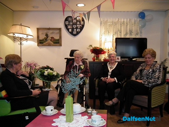 Oudste inwoner van Dalfsen ook oudste van Overijssel - Foto: Robert Bril