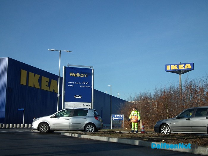 Ikea is open - Foto: Robert Bril