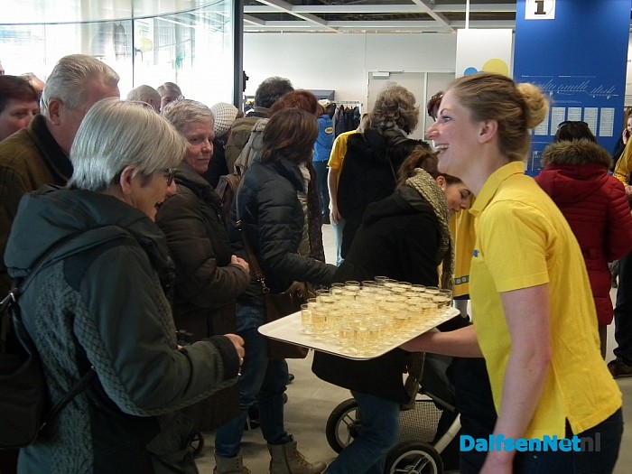 Ikea is open - Foto: Robert Bril